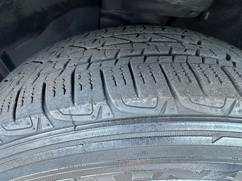 Used 2012 Cadillac SRX Luxury image 15