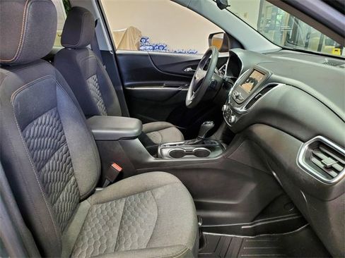 Used 2019 Chevrolet Equinox LT image 16