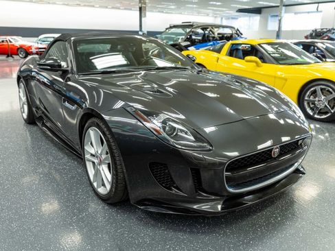 Used 2016 Jaguar F-TYPE S image 4