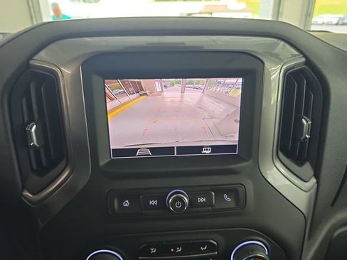Used 2023 Chevrolet Silverado 1500 Custom AWD/4WD image 16