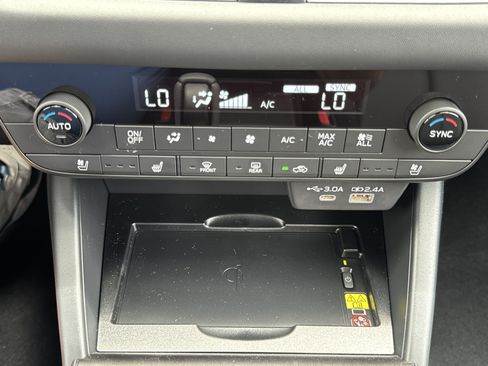 New 2026 Subaru Outback Touring XT AWD/4WD image 22
