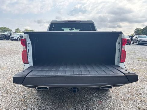 Used 2021 Chevrolet Silverado 1500 Custom Trail Boss AWD/4WD image 13