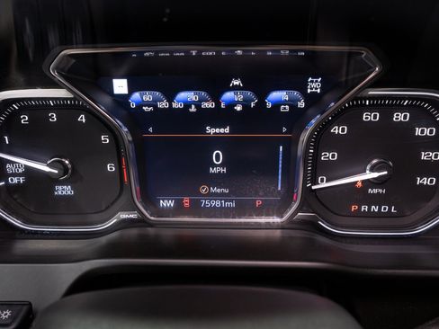 Used 2021 GMC Sierra 1500 AT4 w/ AT4 Value Package AWD/4WD image 29