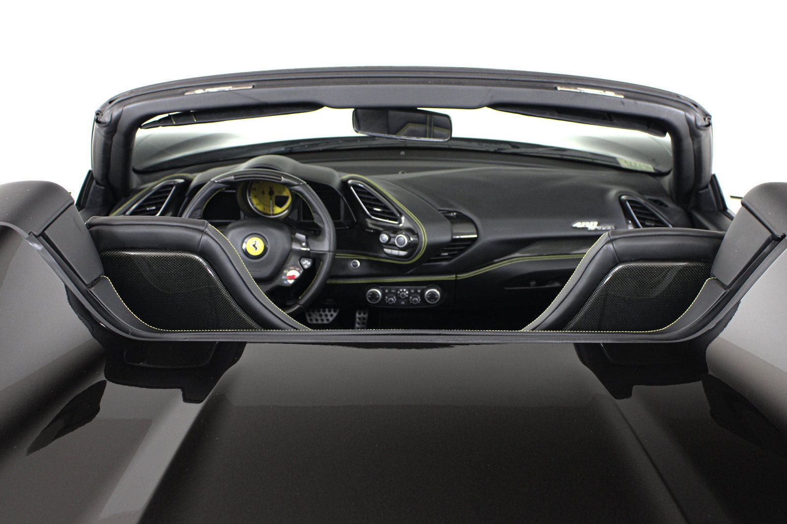 Certified 2017 Ferrari 488 Spider RWD image 35