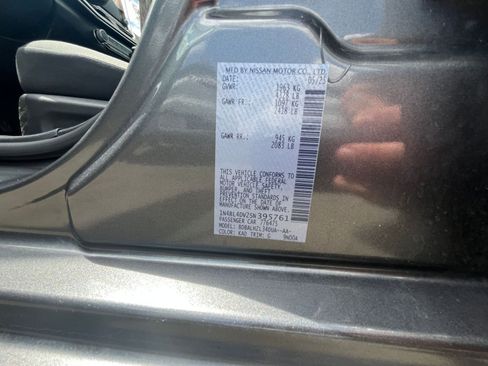 Used 2025 Nissan Altima 2.5 SV FWD image 28