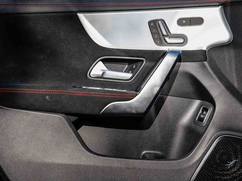 New 2024 Mercedes-Benz CLA 250 4MATIC image 21