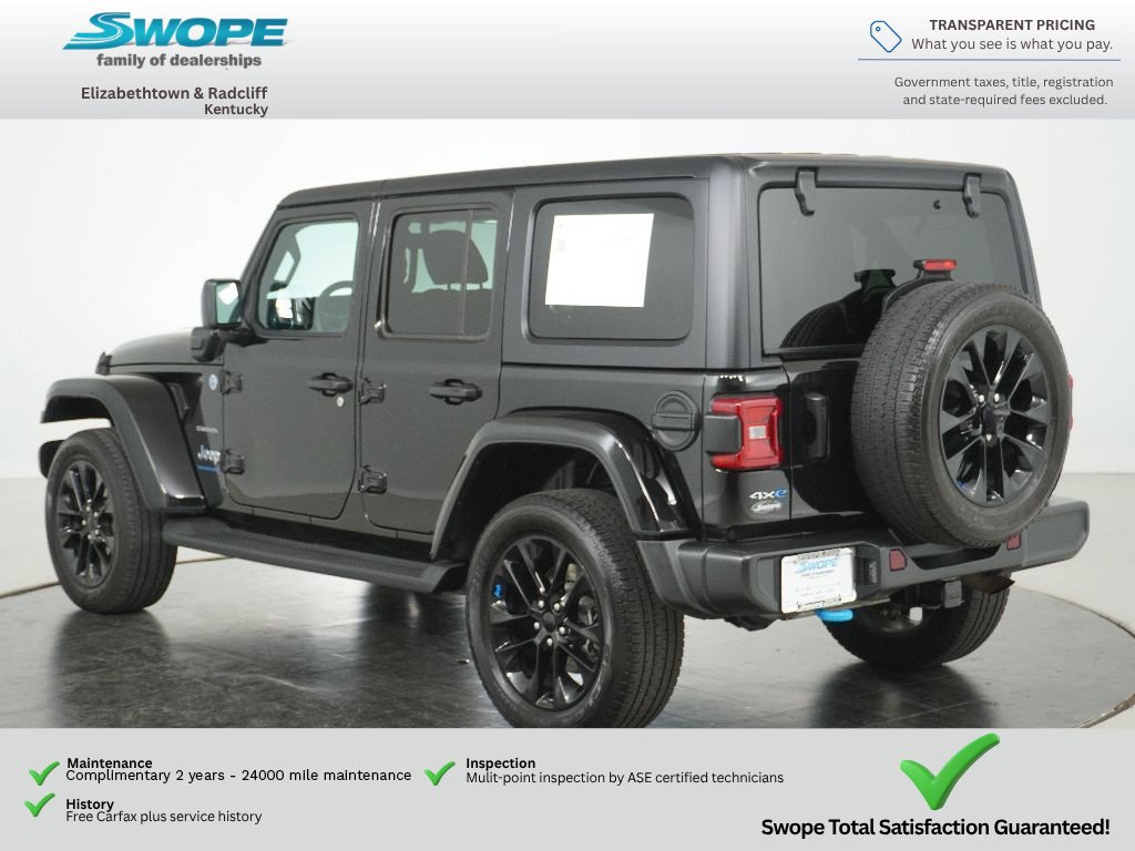 Used 2023 Jeep Wrangler Unlimited Sahara w/ Cold Weather Group AWD/4WD image 6