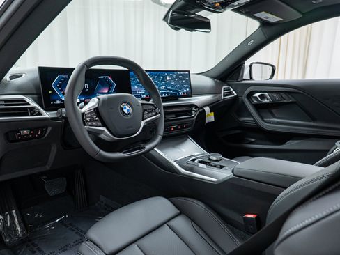 Used 2025 BMW 230i xDrive Coupe w/ Convenience Package image 12