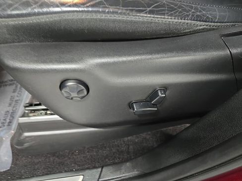 Used 2018 Jeep Grand Cherokee Limited w/ Trailer Tow Group IV image 30