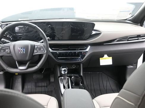 New 2026 Buick Envista Avenir image 24