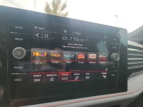 Certified 2025 Volkswagen Jetta GLI Autobahn image 15