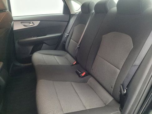 Used 2023 Kia Forte LXS image 18