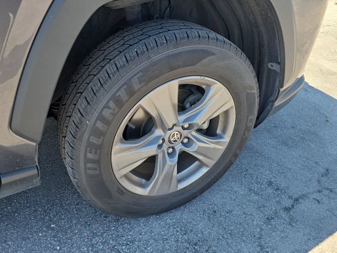 Used 2024 Toyota RAV4 XLE image 10