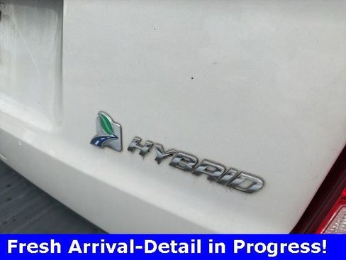 Used 2011 Ford Escape 2WD Hybrid image 19