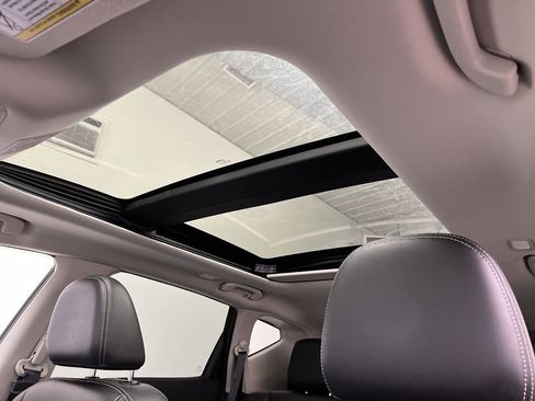 Used 2020 Nissan Murano SL w/ Moonroof Package image 7