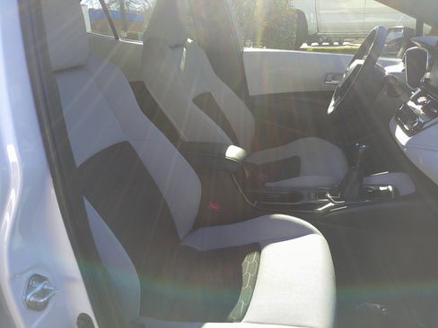 Used 2022 Toyota Corolla SE image 31