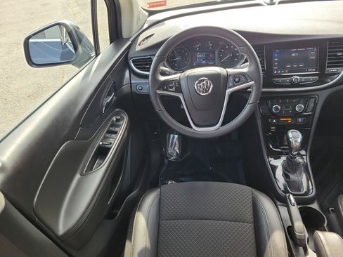 Certified 2022 Buick Encore Preferred w/ Safety Package image 19