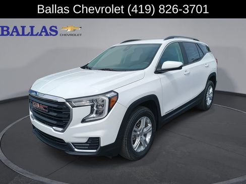 Certified 2023 GMC Terrain SLE w/ Driver Convenience Package AWD/4WD image 1