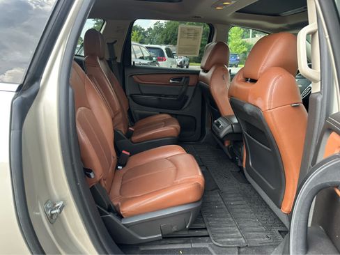Used 2016 Chevrolet Traverse LT AWD/4WD image 23