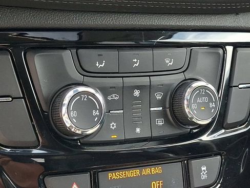 Used 2017 Buick Encore Preferred AWD/4WD image 17