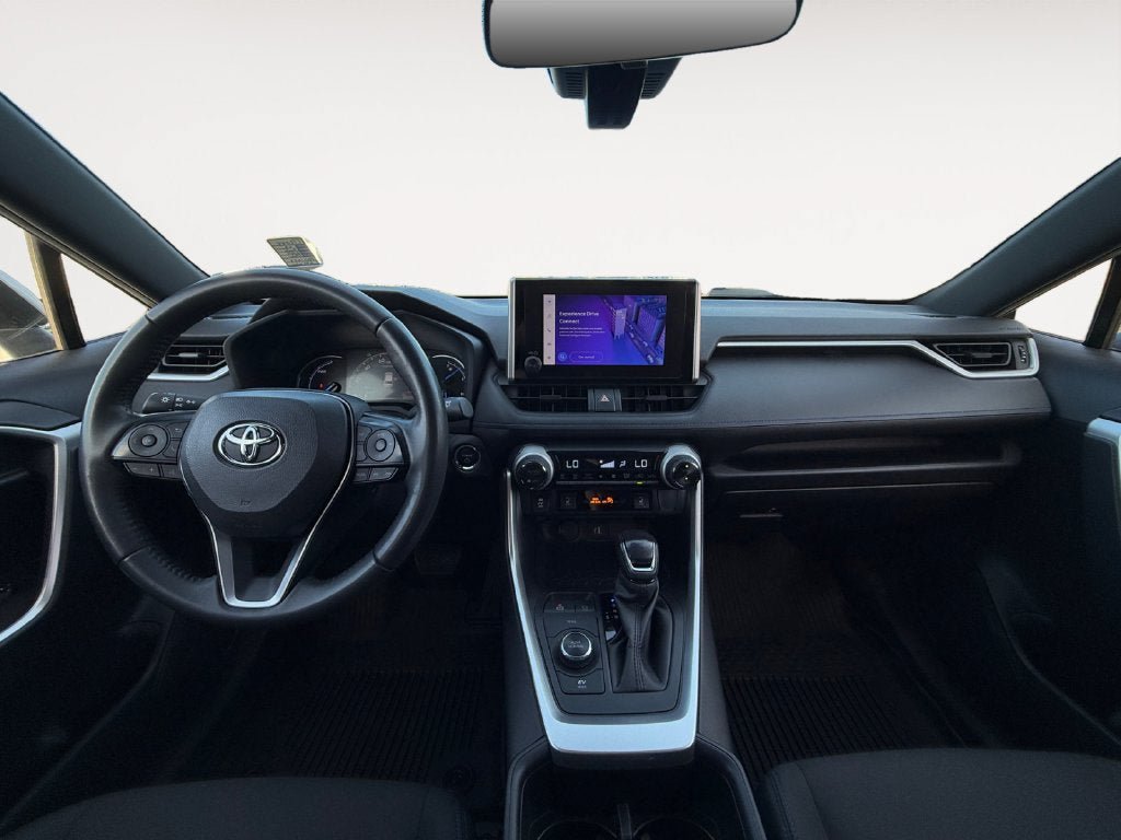Used 2023 Toyota RAV4 SE w/ Convenience Package AWD/4WD image 11