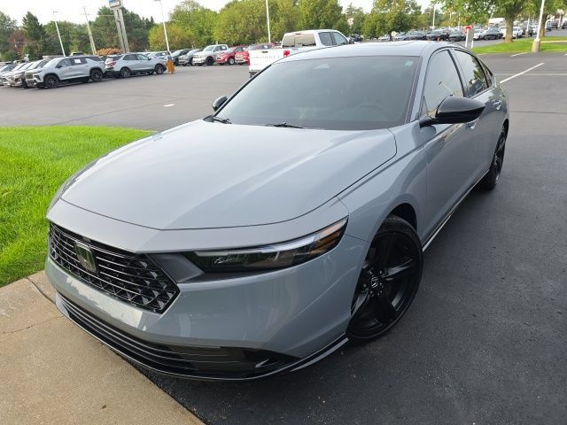 Used 2026 Honda Accord Sport image 2