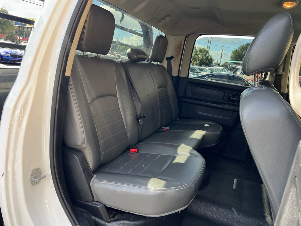 Used 2017 RAM 3500 Tradesman w/ Chrome Appearance Group AWD/4WD image 31