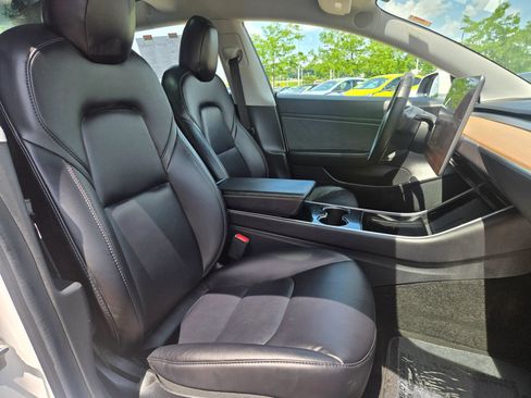Used 2020 Tesla Model 3 Long Range AWD/4WD image 11