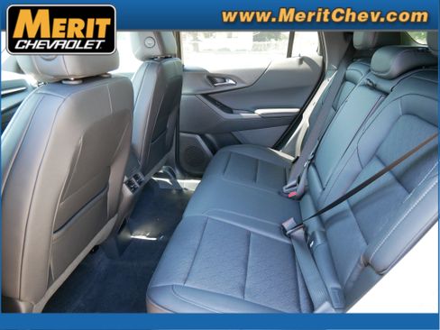 New 2026 Chevrolet Equinox LT w/ Convenience Package II image 5