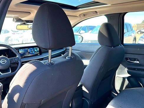 New 2026 Nissan Kicks SV w/ SV Premium Package image 15