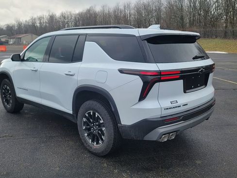 New 2026 Chevrolet Traverse Z71 w/ Enhanced Driving Package image 9