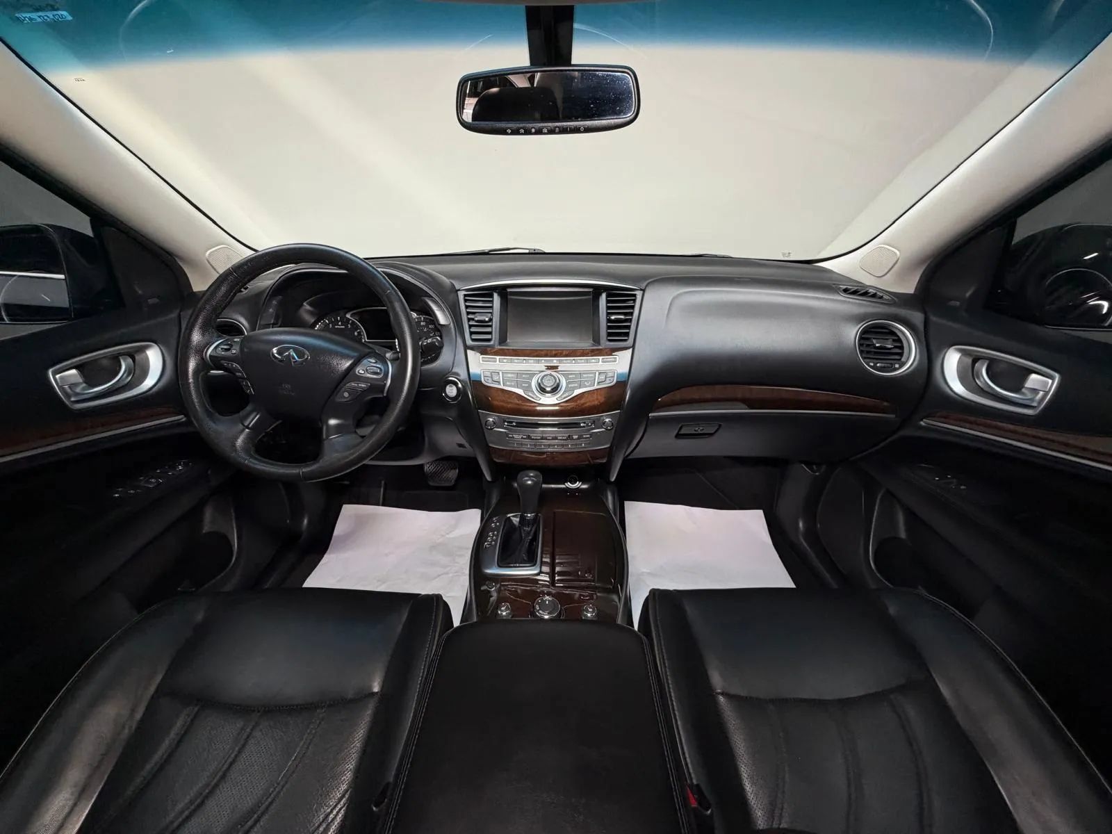 Used 2013 INFINITI JX35 FWD w/ Premium Pkg image 25