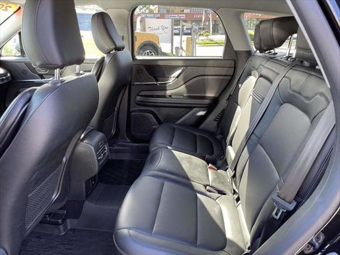 Used 2022 Lincoln Corsair AWD w/ Equipment Group 101A image 11