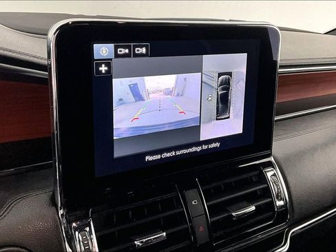 Used 2018 Lincoln Navigator Reserve w/ Technology Package image 28