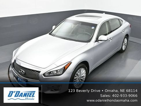 Used 2015 INFINITI Q70 L 3.7 w/ Deluxe Touring Package AWD/4WD image 21