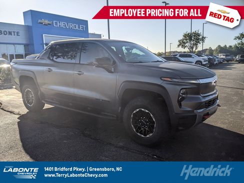 New 2026 Chevrolet Silverado EV Trail Boss w/ Premium Package image 1