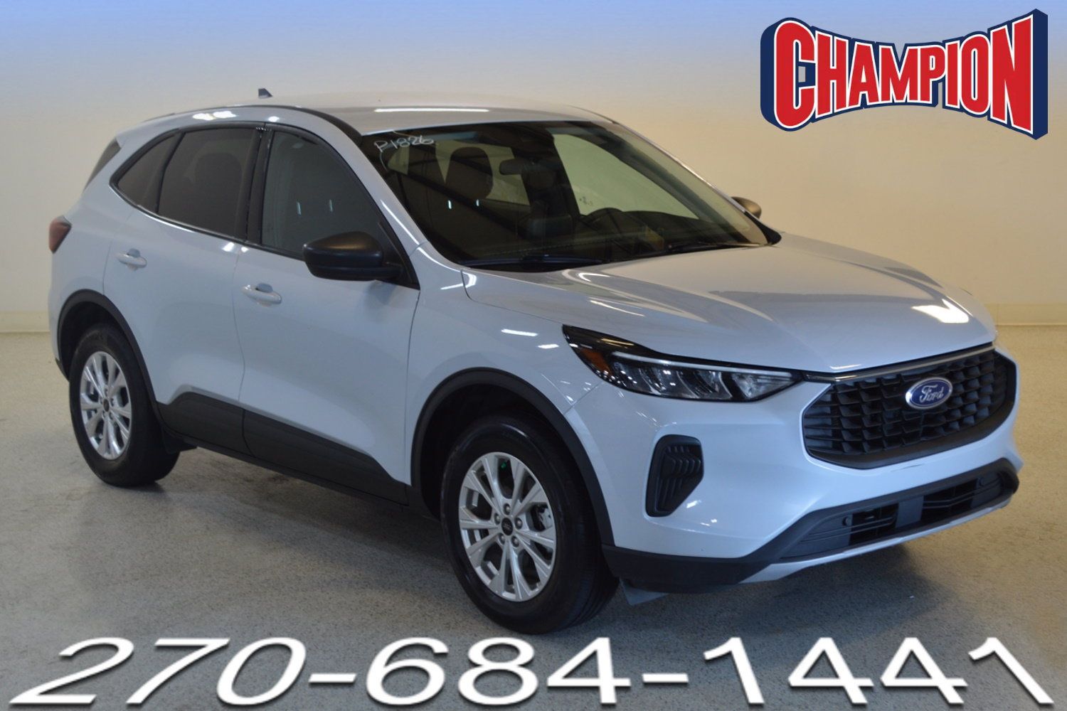 Used 2025 Ford Escape Active AWD/4WD image 1