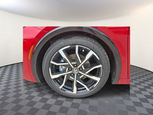 Used 2026 Toyota Prius Plug-In Hybrid w/ Limited Premium Package FWD image 7