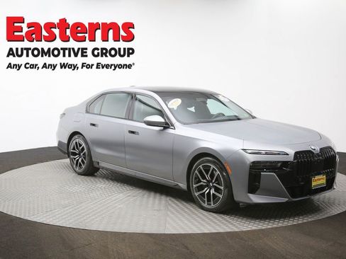 Used 2023 BMW 740i w/ Executive Package RWD image 53