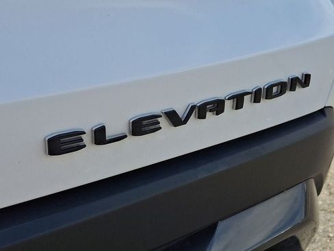 Used 2025 GMC Terrain Elevation w/ Elevation Premium Package AWD/4WD image 30
