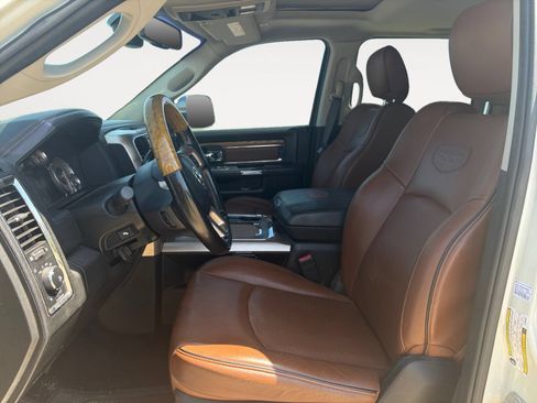 Used 2018 RAM 3500 Laramie Longhorn AWD/4WD image 9
