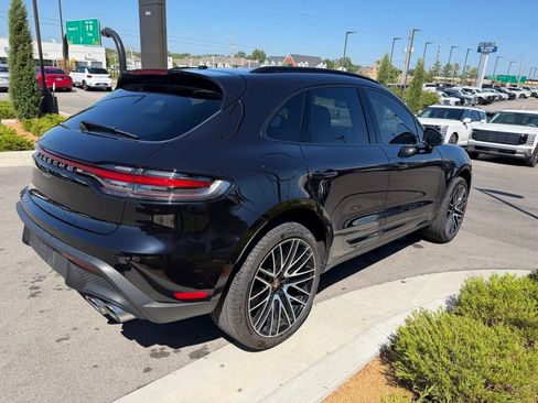Used 2024 Porsche Macan AWD/4WD image 4