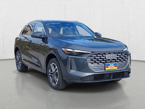 New 2026 Audi Q5 Premium AWD/4WD image 3