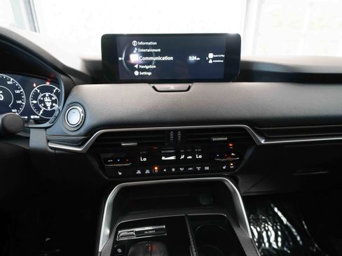 Used 2024 MAZDA CX-90 Plug-In Hybrid w/ Preferred AWD/4WD image 17