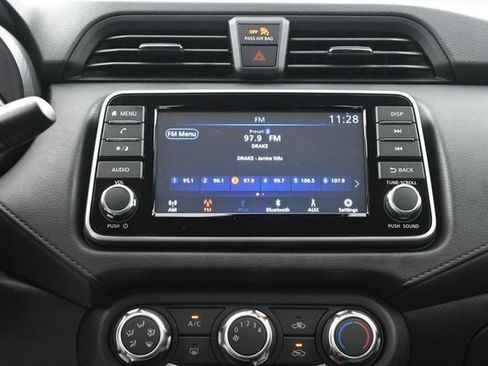 Used 2025 Nissan Versa S w/ Electronics Package FWD image 12