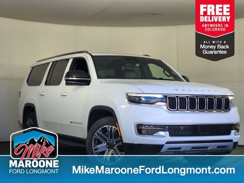 Used 2024 Jeep Wagoneer L Series II w/ Flexible Seating Group AWD/4WD image 1
