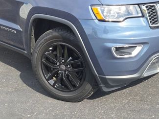 Used 2020 Jeep Grand Cherokee Limited video 3