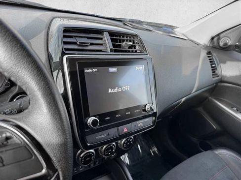 Used 2024 Mitsubishi Outlander Sport SE image 13