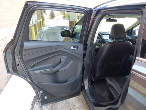 Used 2018 Ford Escape SEL image 33