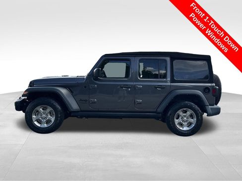 Used 2021 Jeep Wrangler Unlimited Freedom Edition image 24